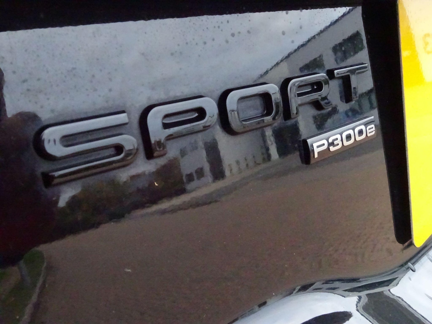 Used Land Rover Discovery Sport 2021 for sale - 76307462: Photo 11