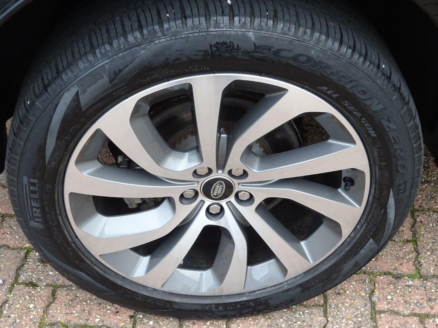Used Land Rover Discovery Sport 2021 for sale - 76307462: Photo 18