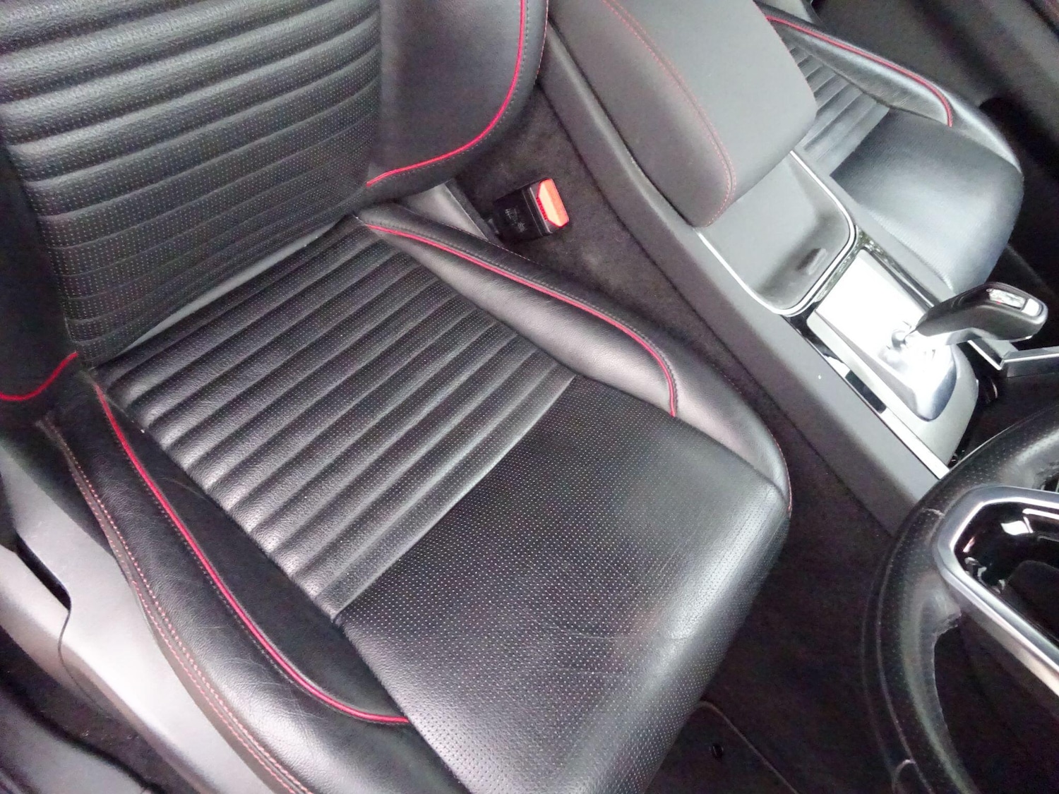 Used Land Rover Discovery Sport 2021 for sale - 76307462: Photo 23