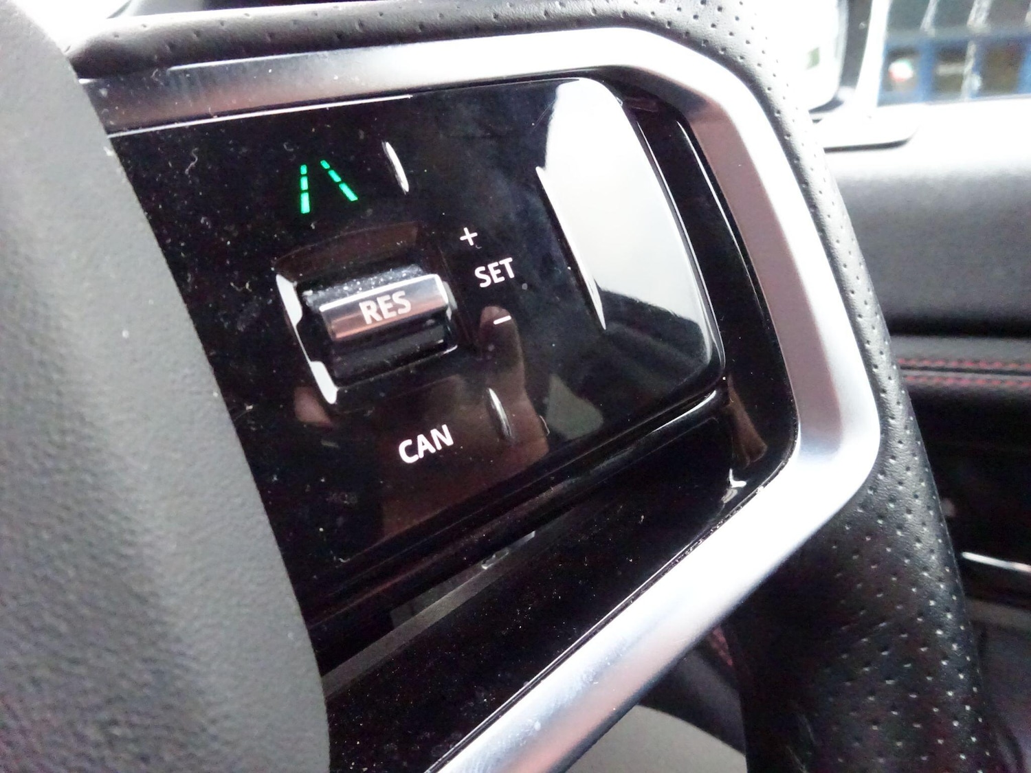 Used Land Rover Discovery Sport 2021 for sale - 76307462: Photo 28