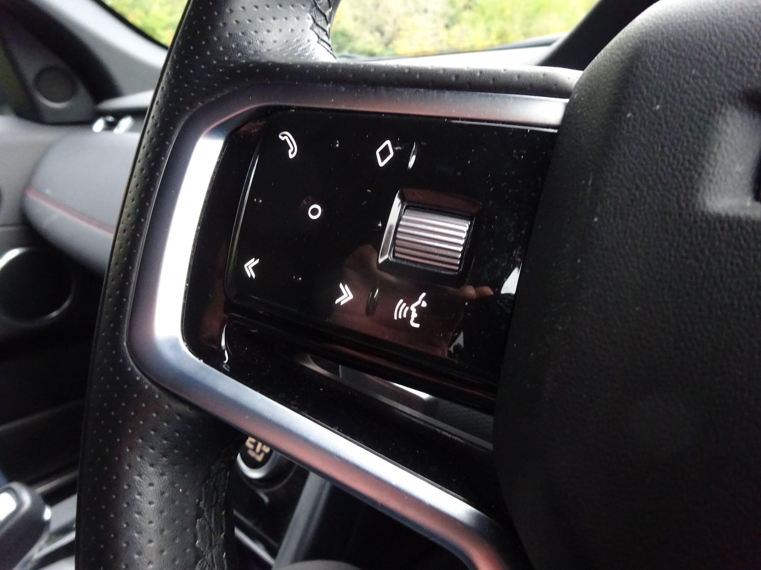 Used Land Rover Discovery Sport 2021 for sale - 76307462: Photo 29