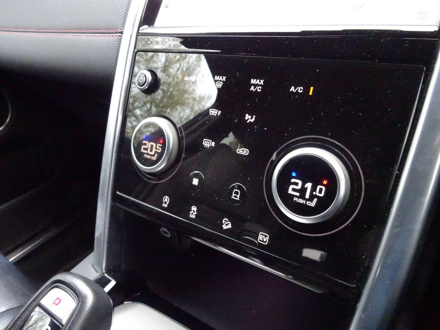 Used Land Rover Discovery Sport 2021 for sale - 76307462: Photo 34
