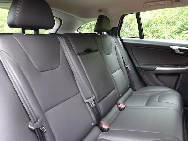 Used Volvo V60 Cross Country 2017 for sale - 75634185: Photo 28