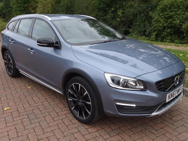 Used Volvo V60 Cross Country 2017 for sale - 75634185: Photo 5
