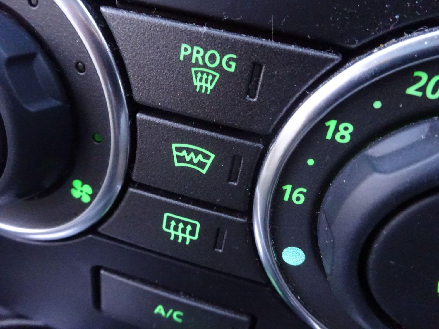 Used Land Rover Freelander 2 2012 for sale - 77101795: Photo 28