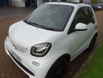 Used smart fortwo 2017 for sale - 76432342: Photo
