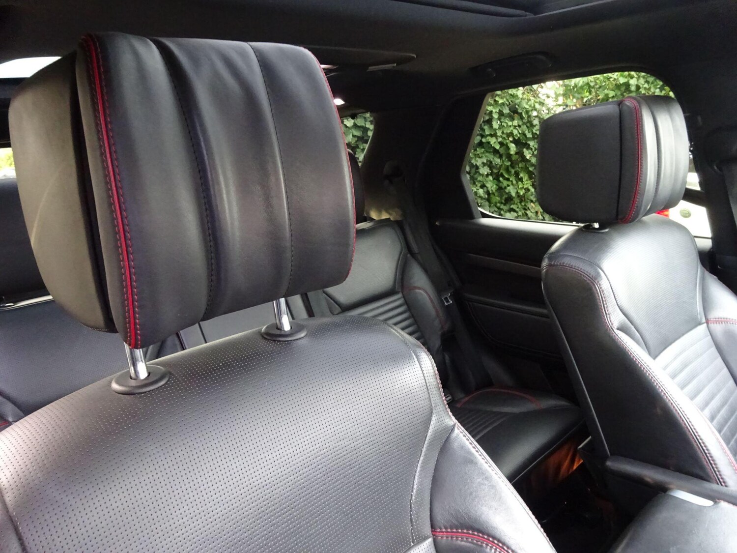 Used Land Rover Discovery 2017 for sale - 78034910: Photo 29