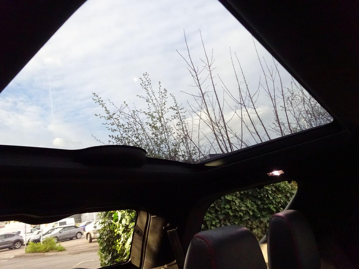 Used Land Rover Discovery 2017 for sale - 78034910: Photo 38