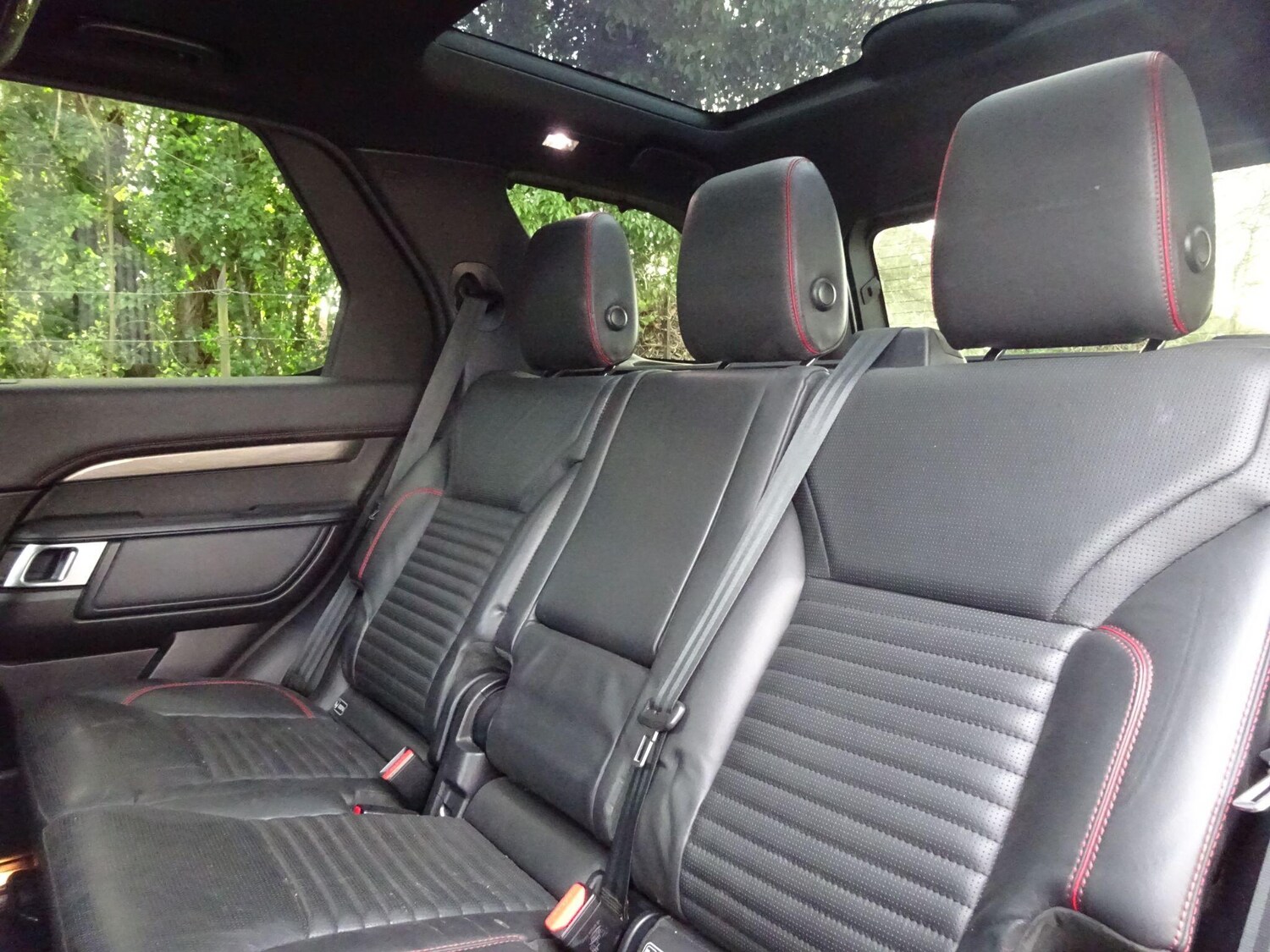 Used Land Rover Discovery 2017 for sale - 78034910: Photo 42