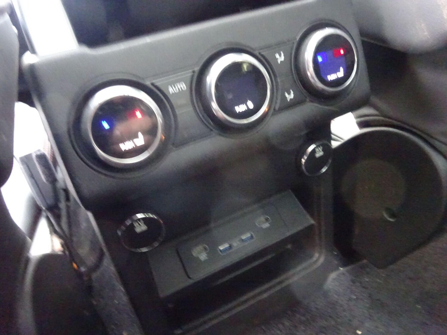 Used Land Rover Discovery 2017 for sale - 78034910: Photo 45