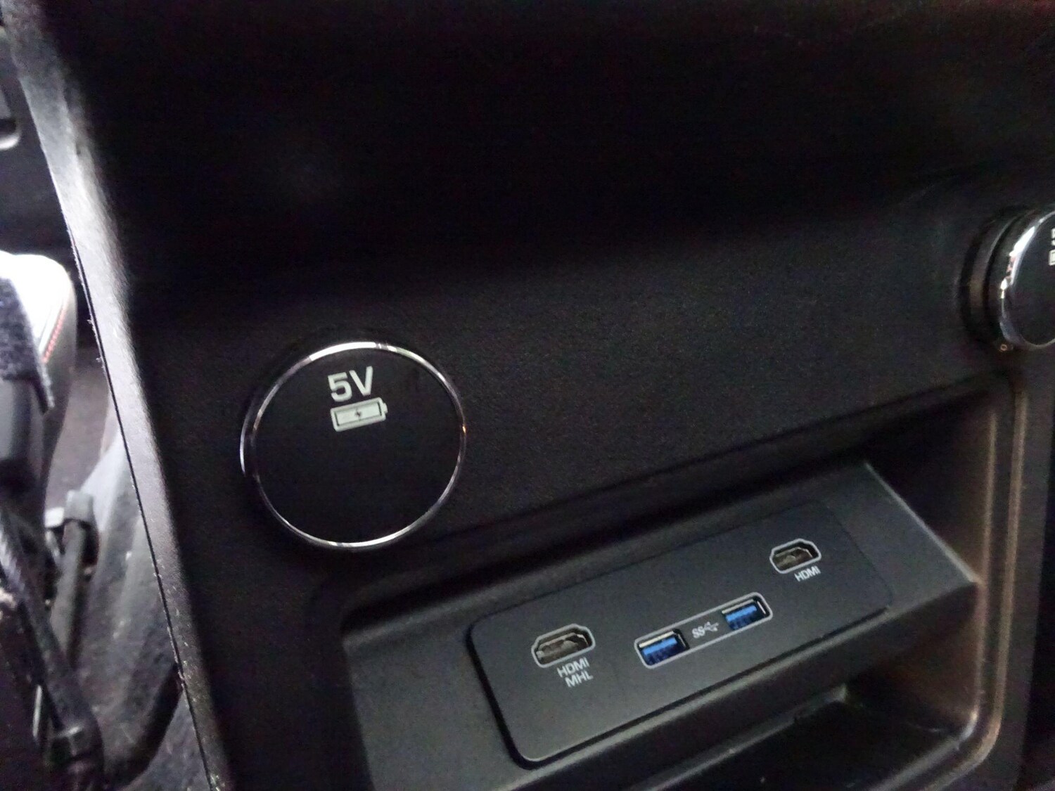 Used Land Rover Discovery 2017 for sale - 78034910: Photo 48