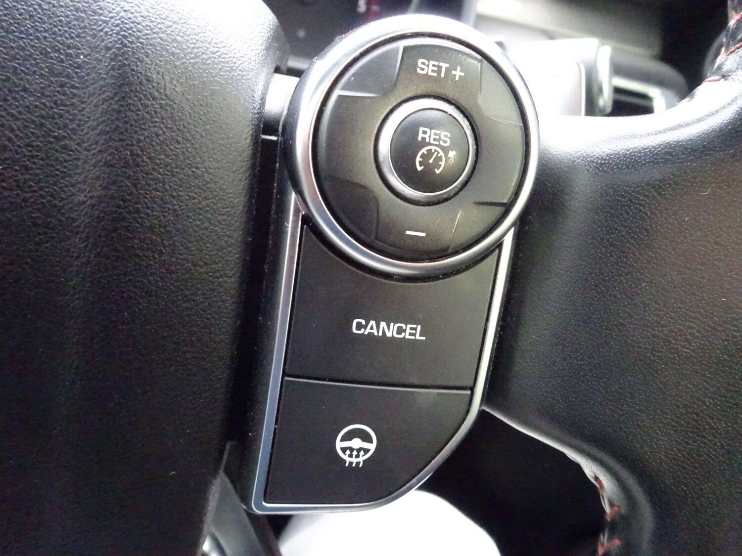 Used Land Rover Discovery 2017 for sale - 78034910: Photo 51