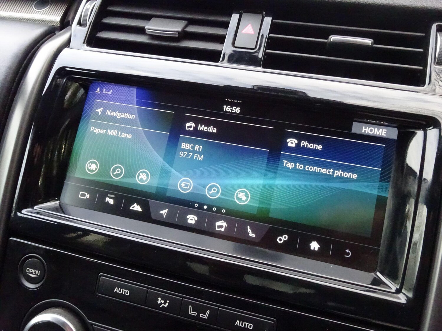 Used Land Rover Discovery 2017 for sale - 78034910: Photo 56