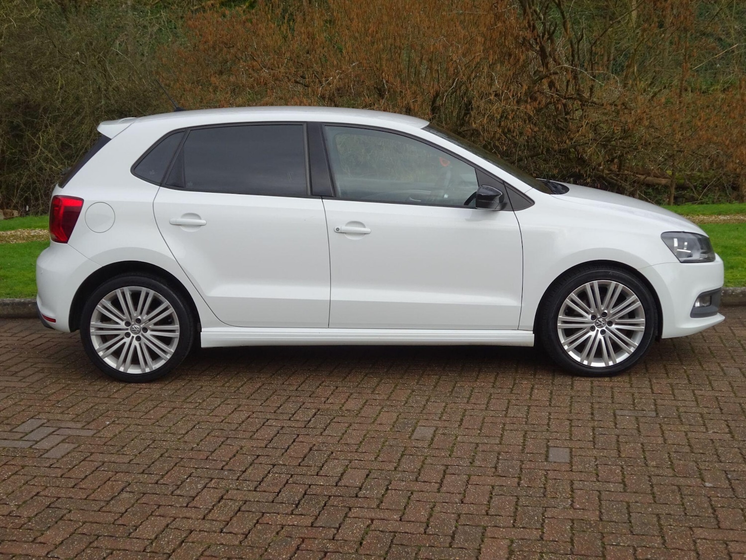 Used Volkswagen Polo 2016 for sale - 77598412: Photo 5