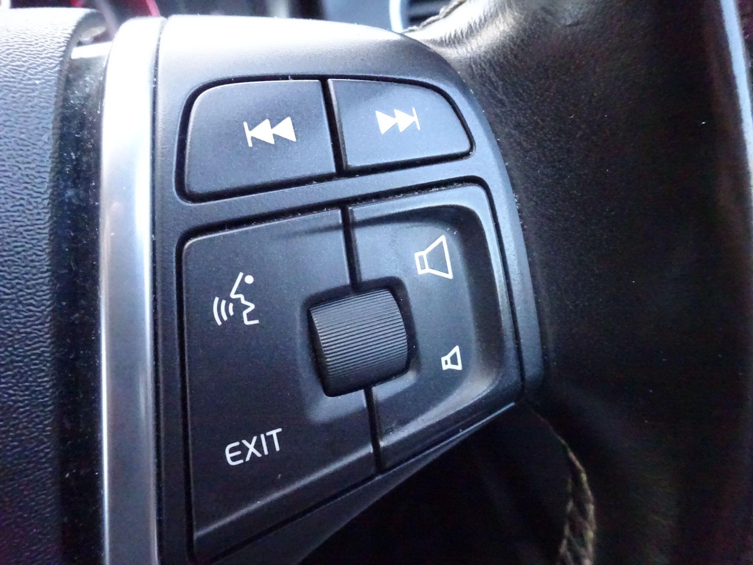 Used Volvo XC60 2016 for sale - 76608344: Photo 31