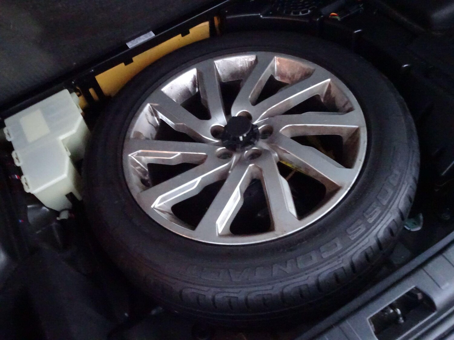 Used Land Rover Freelander 2 2011 for sale - 76388918: Photo 15