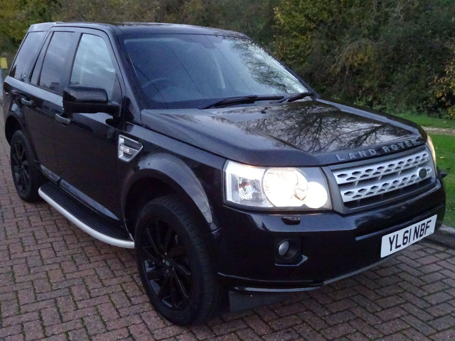 Used Land Rover Freelander 2 2011 for sale - 76388918: Photo 5