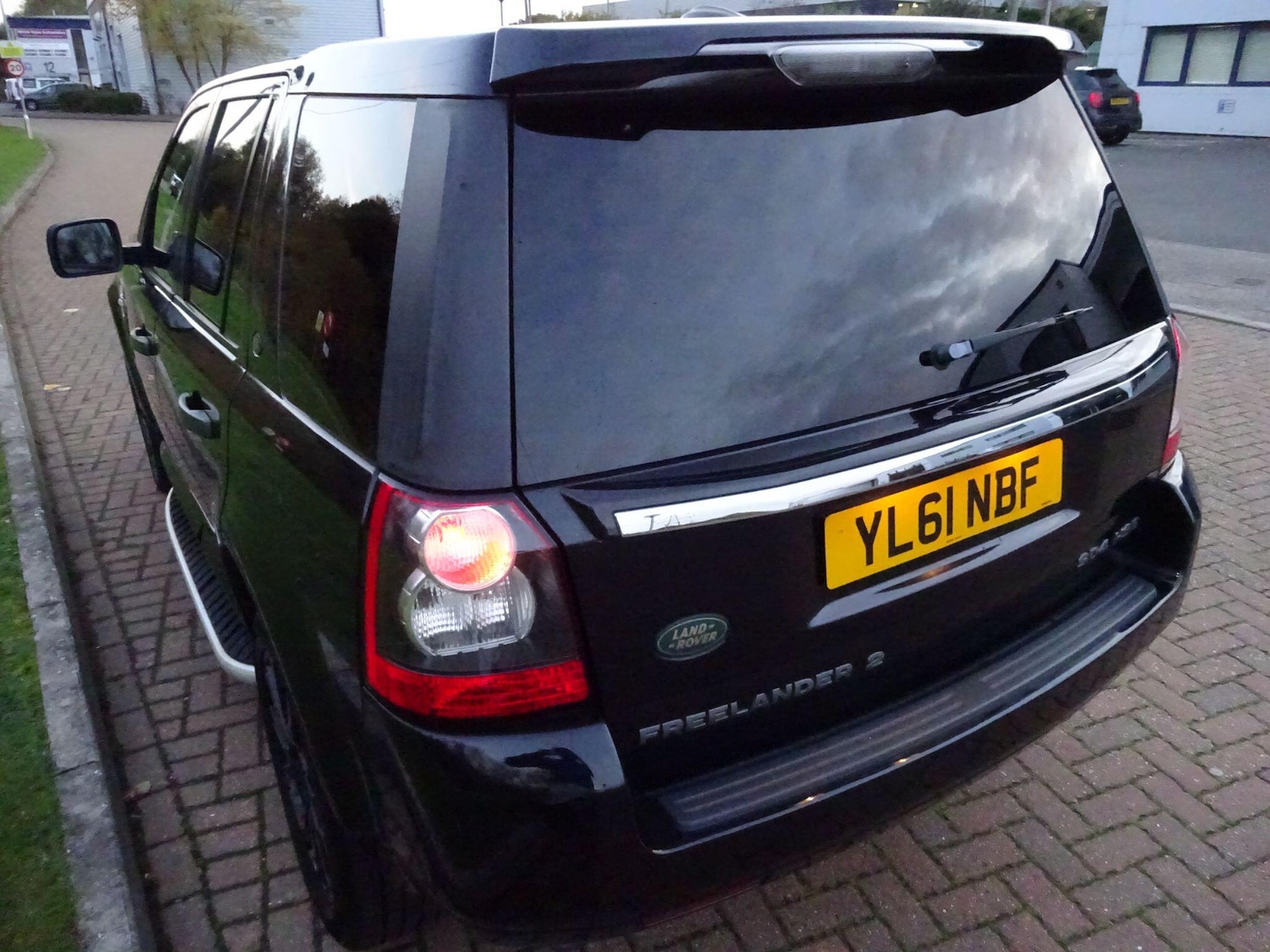 Used Land Rover Freelander 2 2011 for sale - 76388918: Photo 9