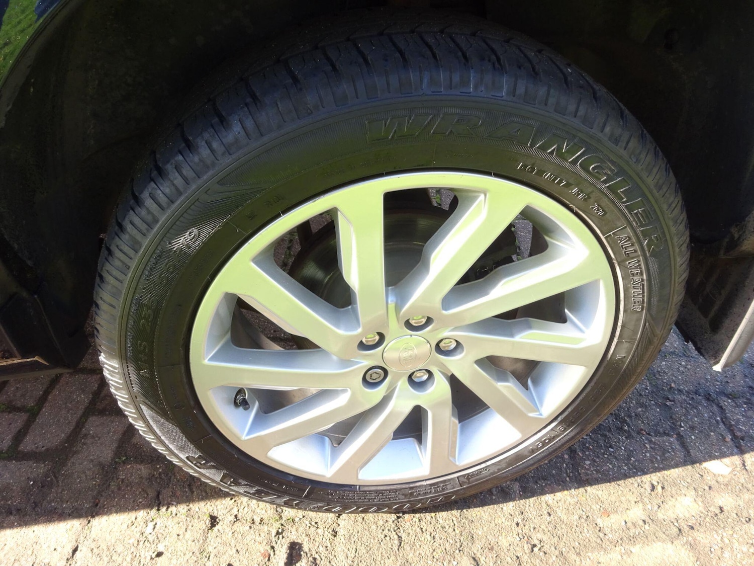 Used Land Rover Freelander 2 2014 for sale - 76337206: Photo 23