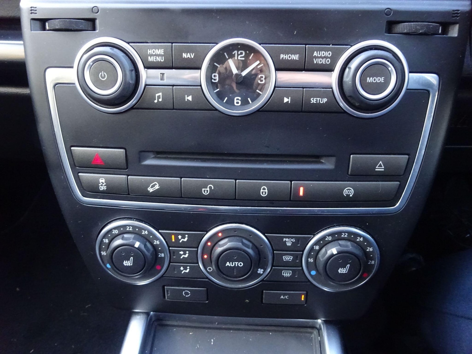 Used Land Rover Freelander 2 2014 for sale - 76337206: Photo 38