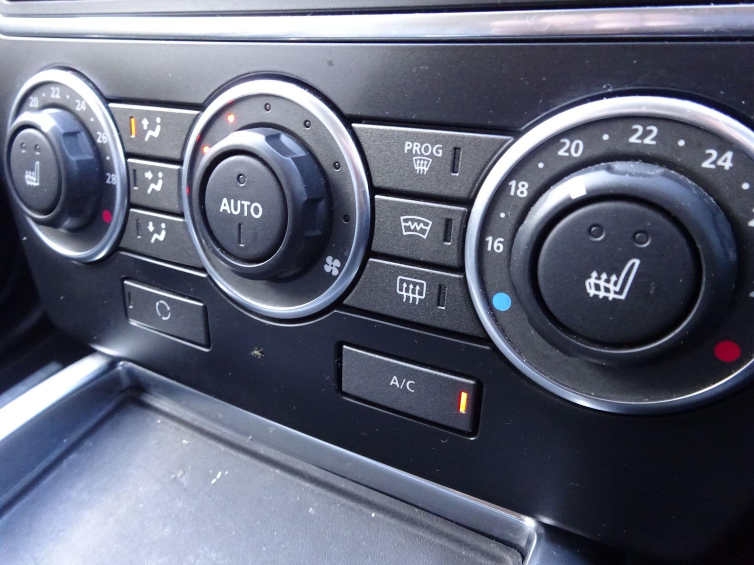 Used Land Rover Freelander 2 2014 for sale - 76337206: Photo 41