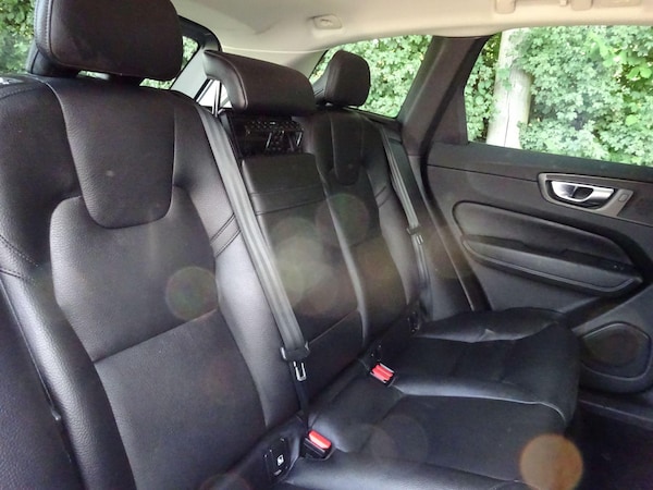 Used Volvo XC60 2021 for sale - 75449037: Photo 13