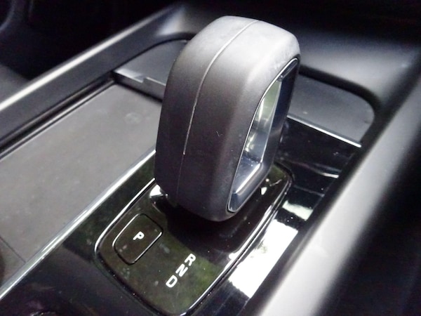 Used Volvo XC60 2021 for sale - 75449037: Photo 9