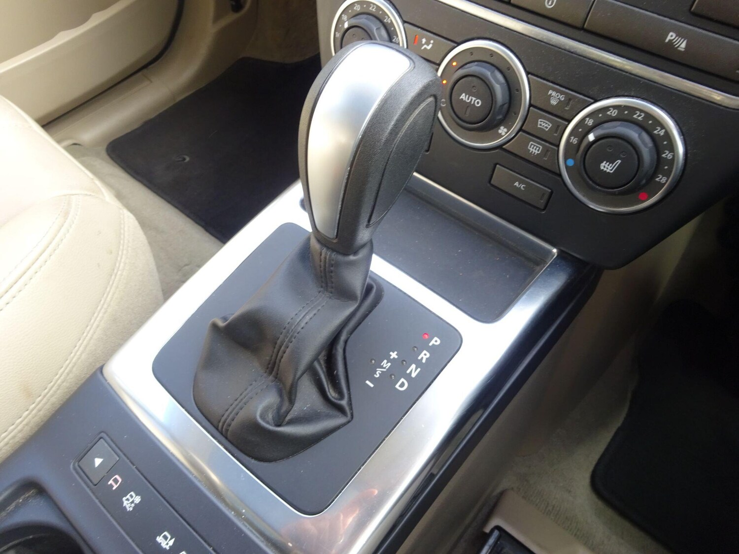 Used Land Rover Freelander 2 for sale - 77809078: Photo 31