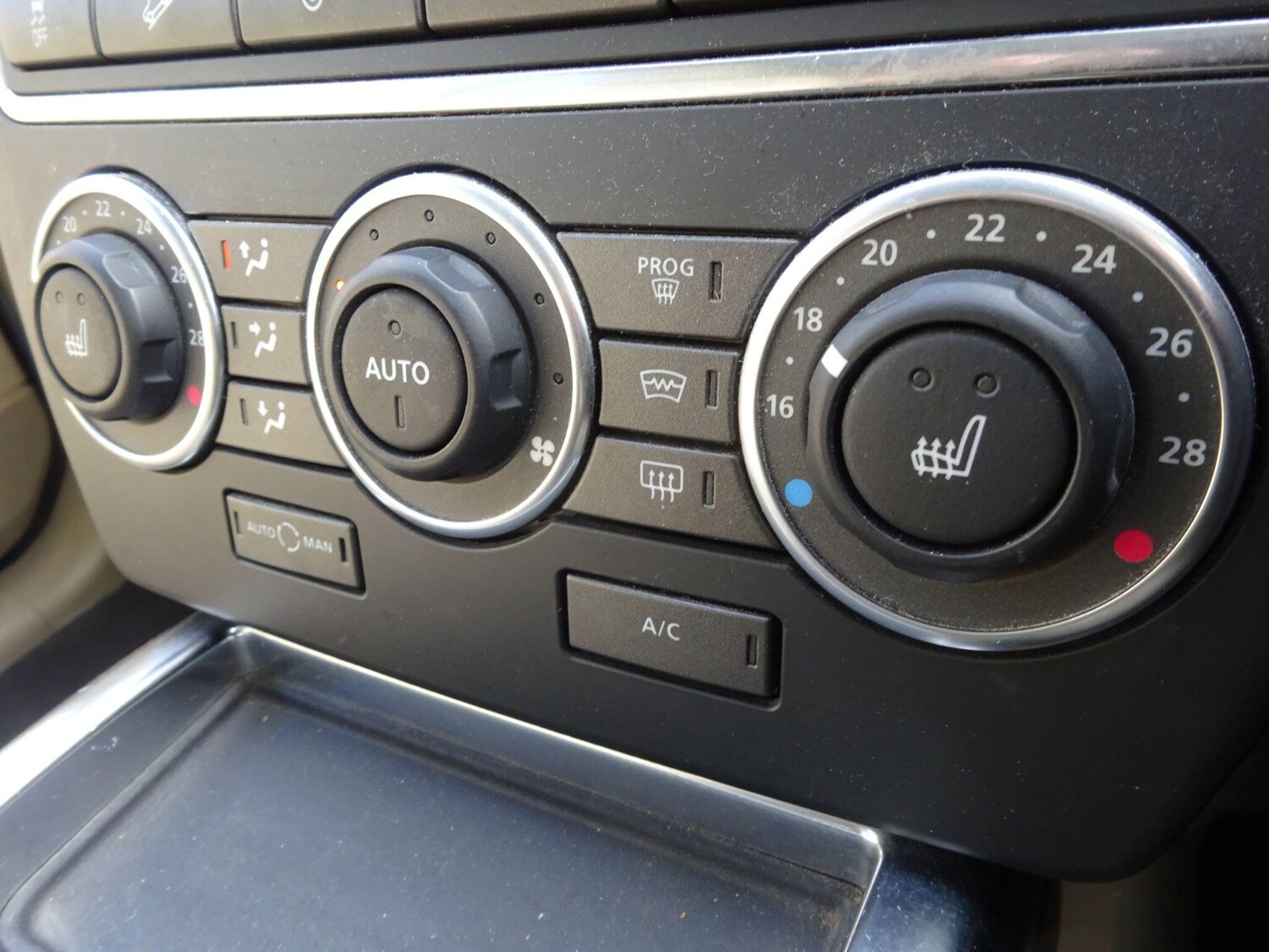 Used Land Rover Freelander 2 for sale - 77809078: Photo 34