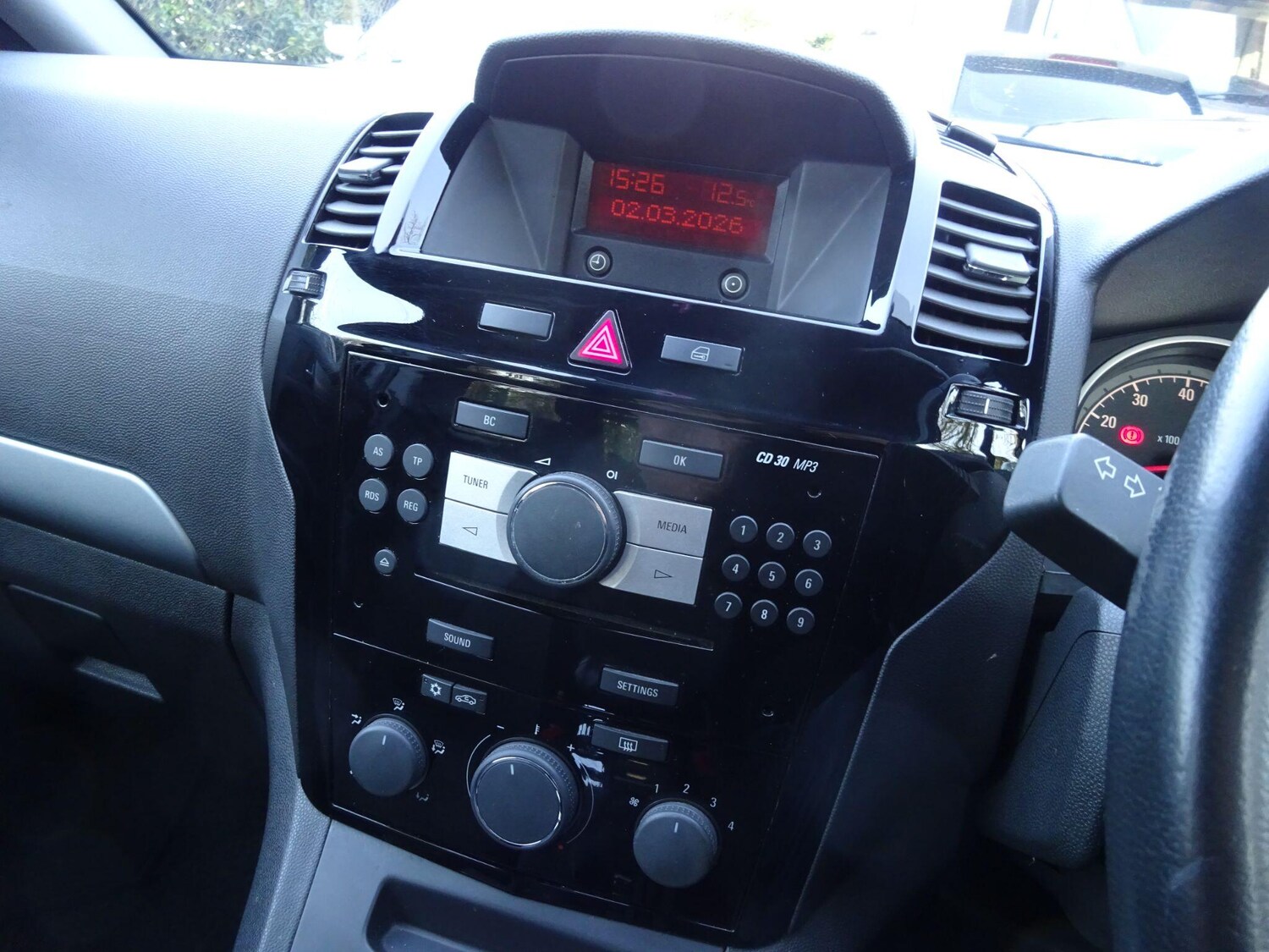 Used Vauxhall Zafira 2012 for sale - 77722731: Photo 18