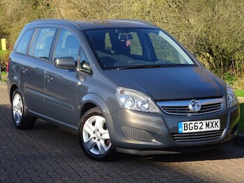 (62) - 1.6 16V Exclusiv Euro 5 5dr