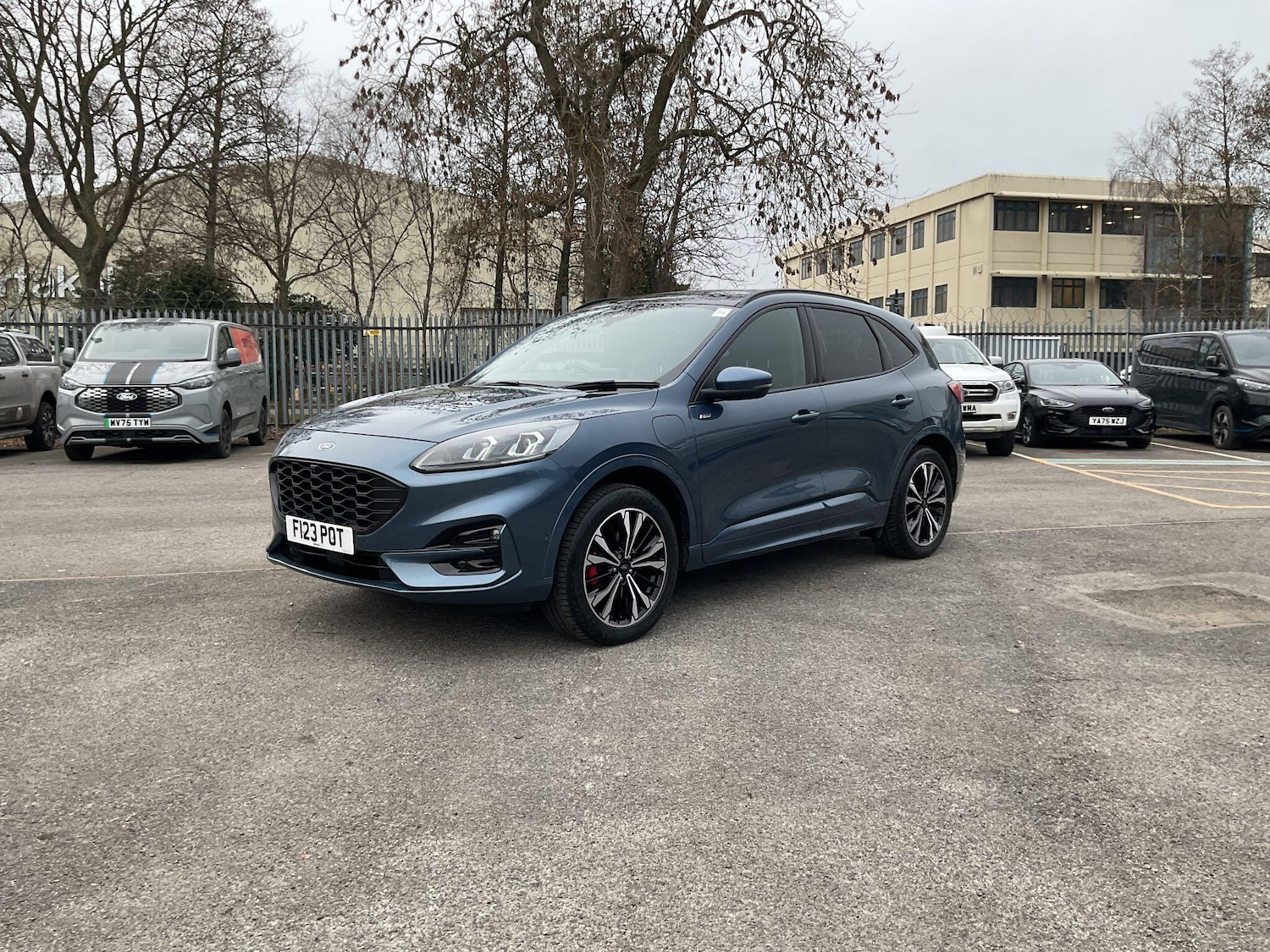 Used Ford Kuga 2022 for sale - 77824083: Photo 4