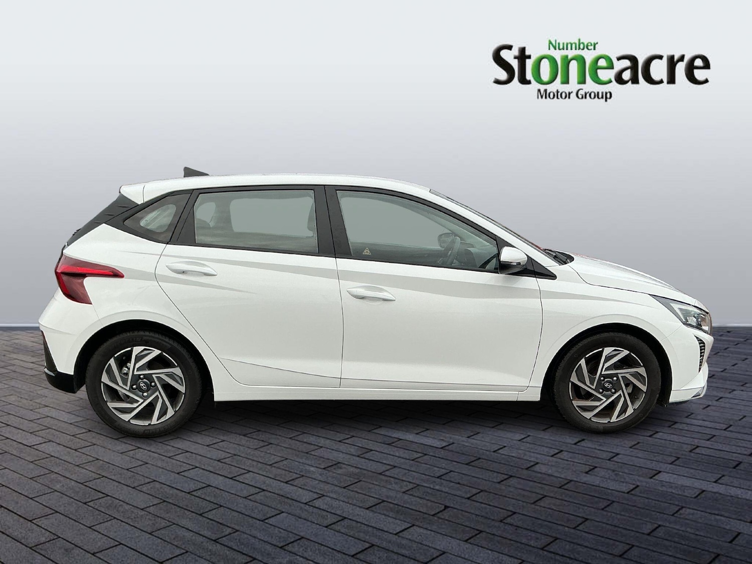 Used Hyundai i20 2024 for sale - 76562137: Photo 2