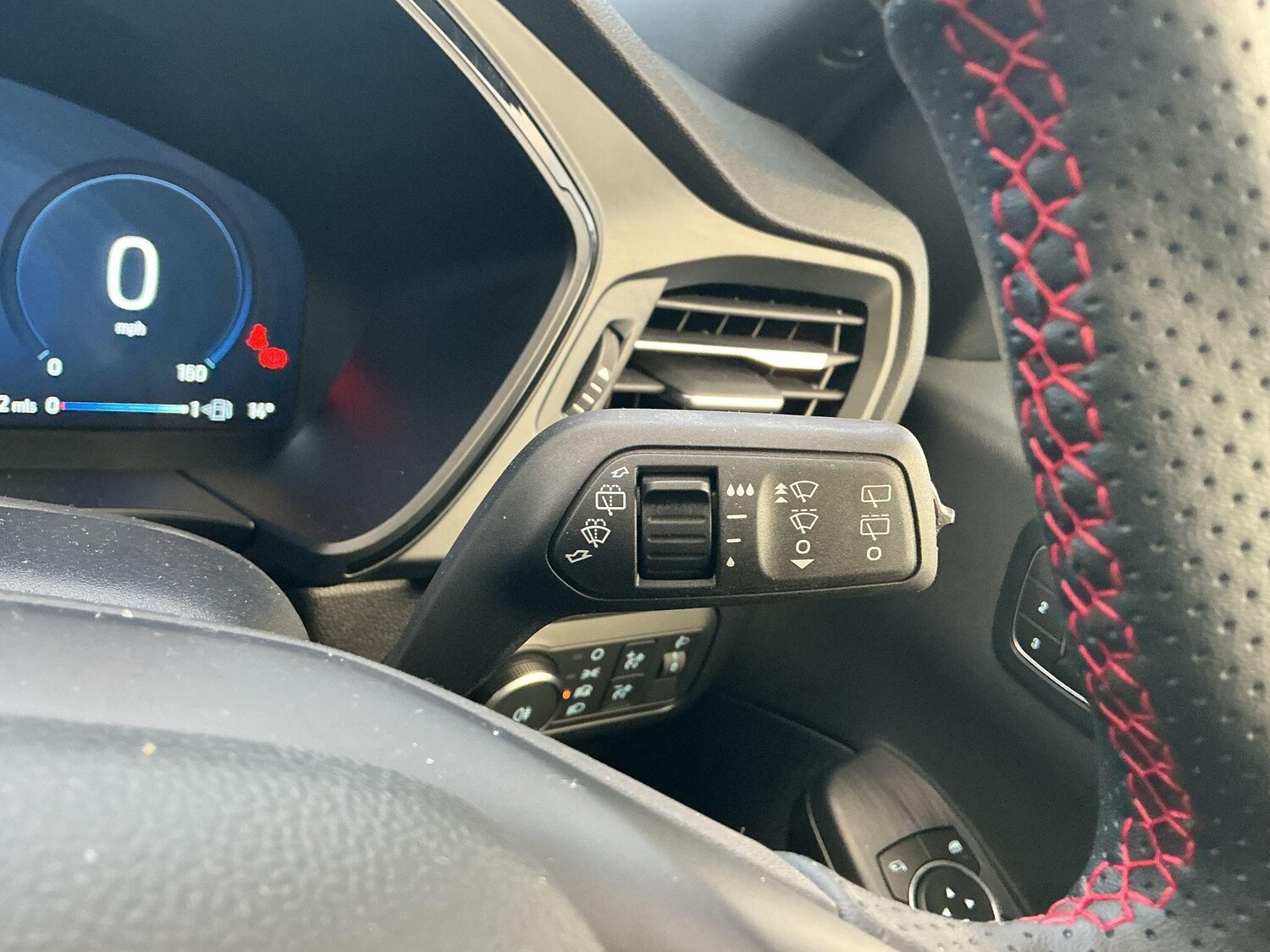 Used Ford Kuga 2025 for sale - 76936281: Photo 15