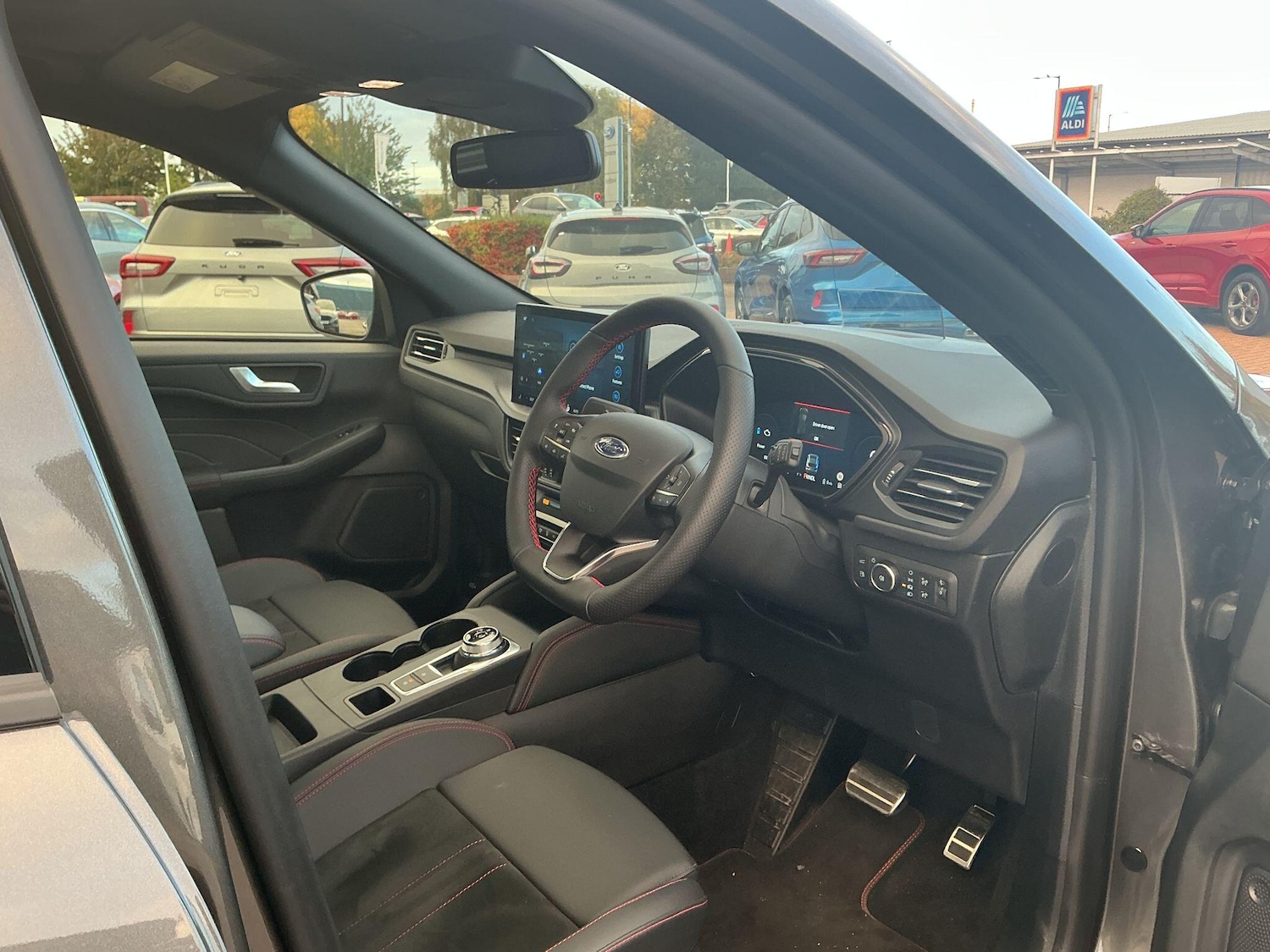 Used Ford Kuga 2025 for sale - 76936281: Photo 22