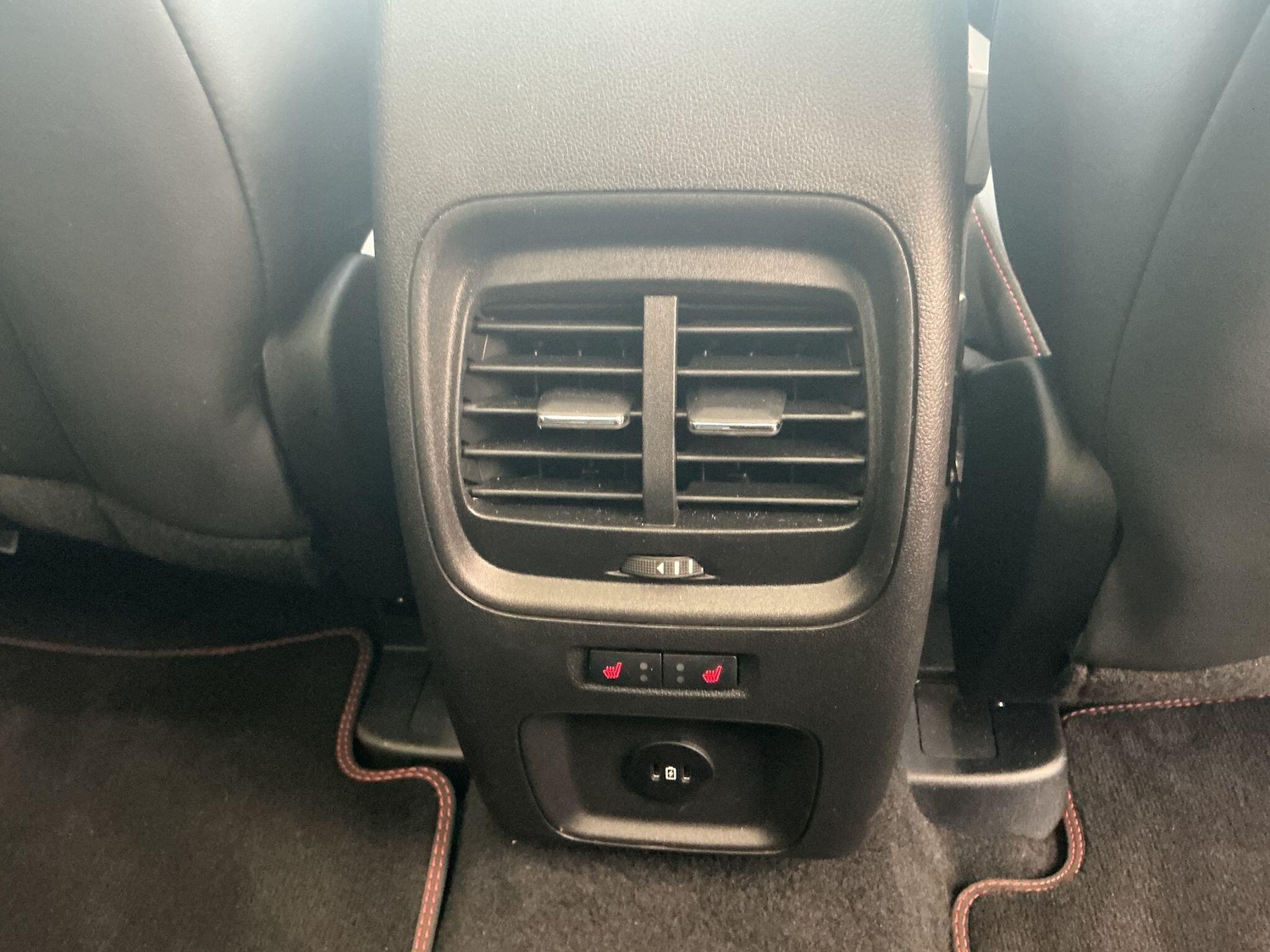 Used Ford Kuga 2025 for sale - 76936281: Photo 24