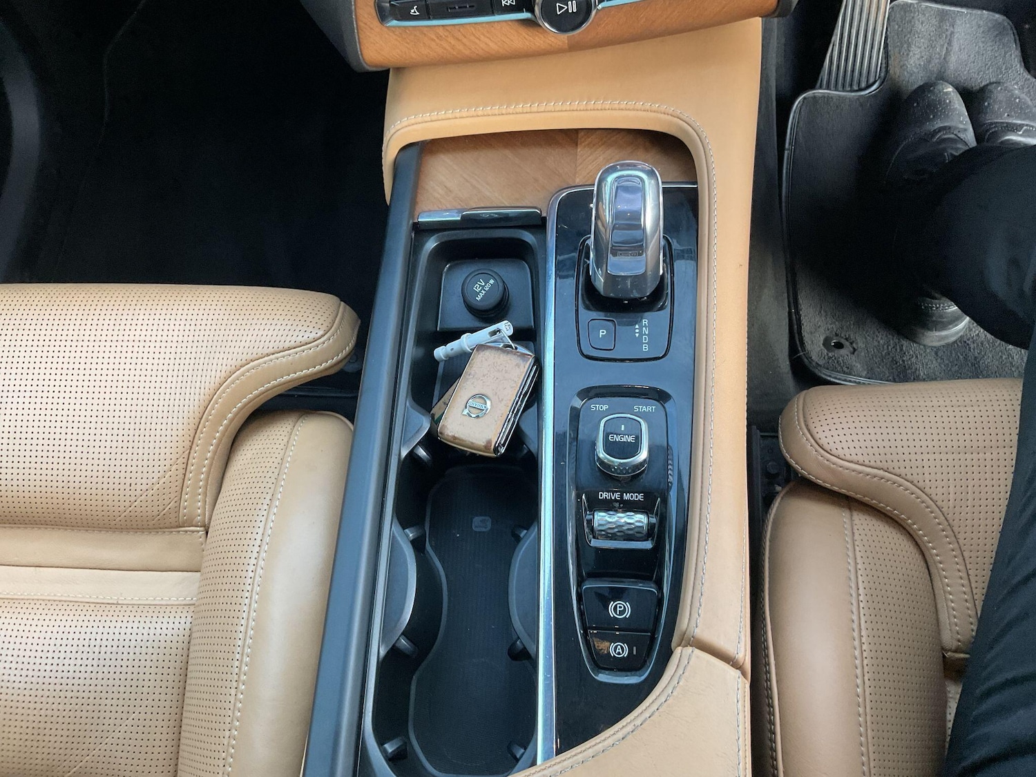 Used Volvo XC90 for sale - 77215867: Photo 15