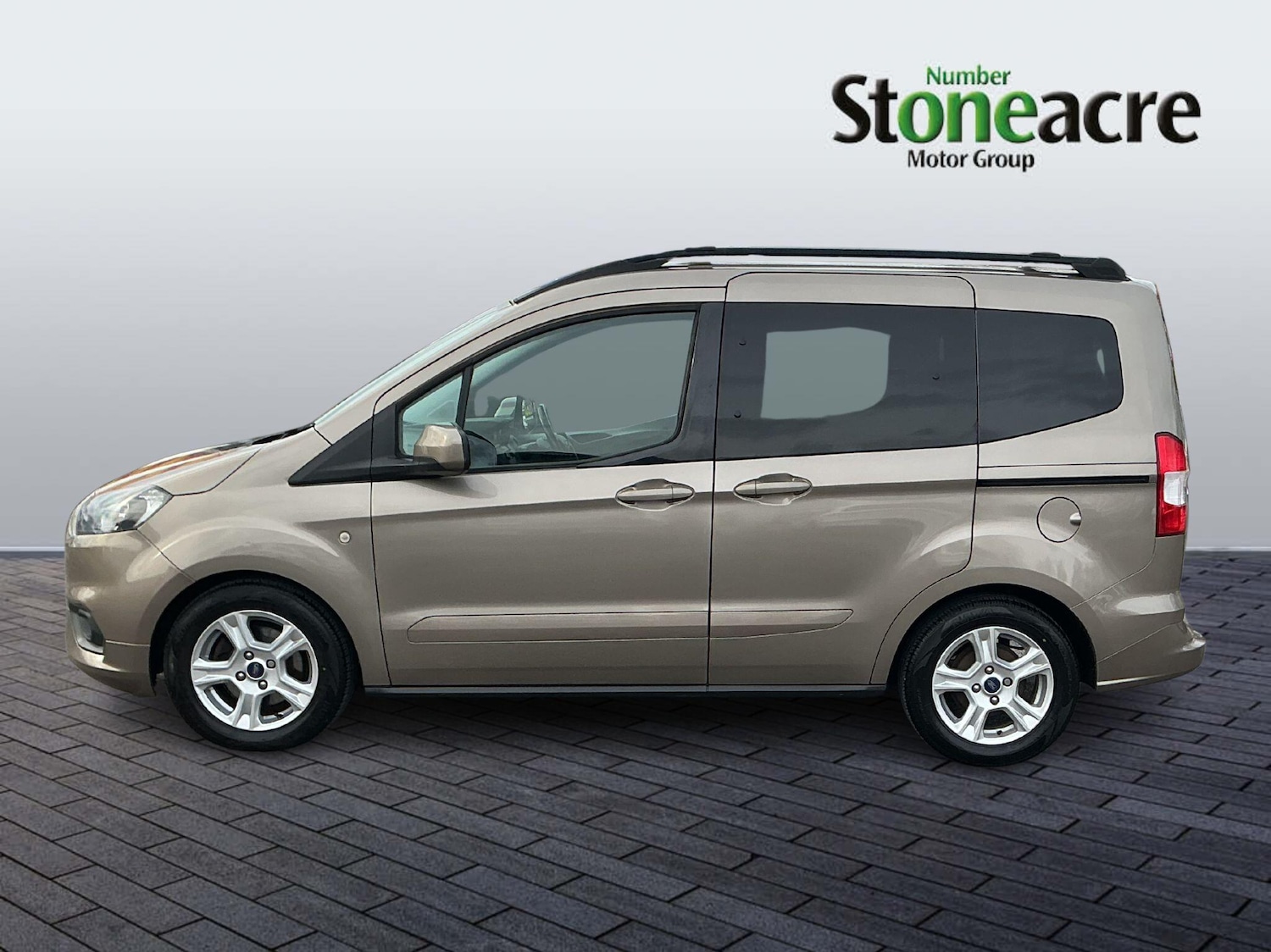 Used Ford Tourneo Courier 2018 for sale - 77598009: Photo 8