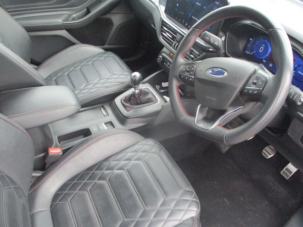 Used Ford Focus 2022 for sale - 75319336: Photo 10