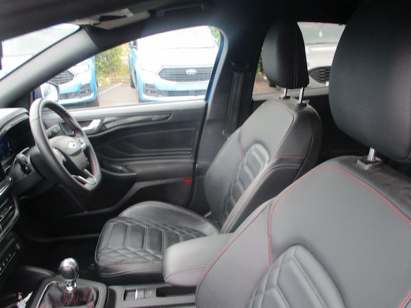 Used Ford Focus 2022 for sale - 75319336: Photo 19