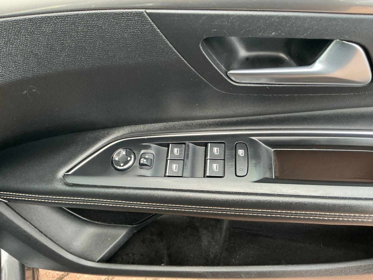 Used Peugeot 3008 2022 for sale - 77254523: Photo 12