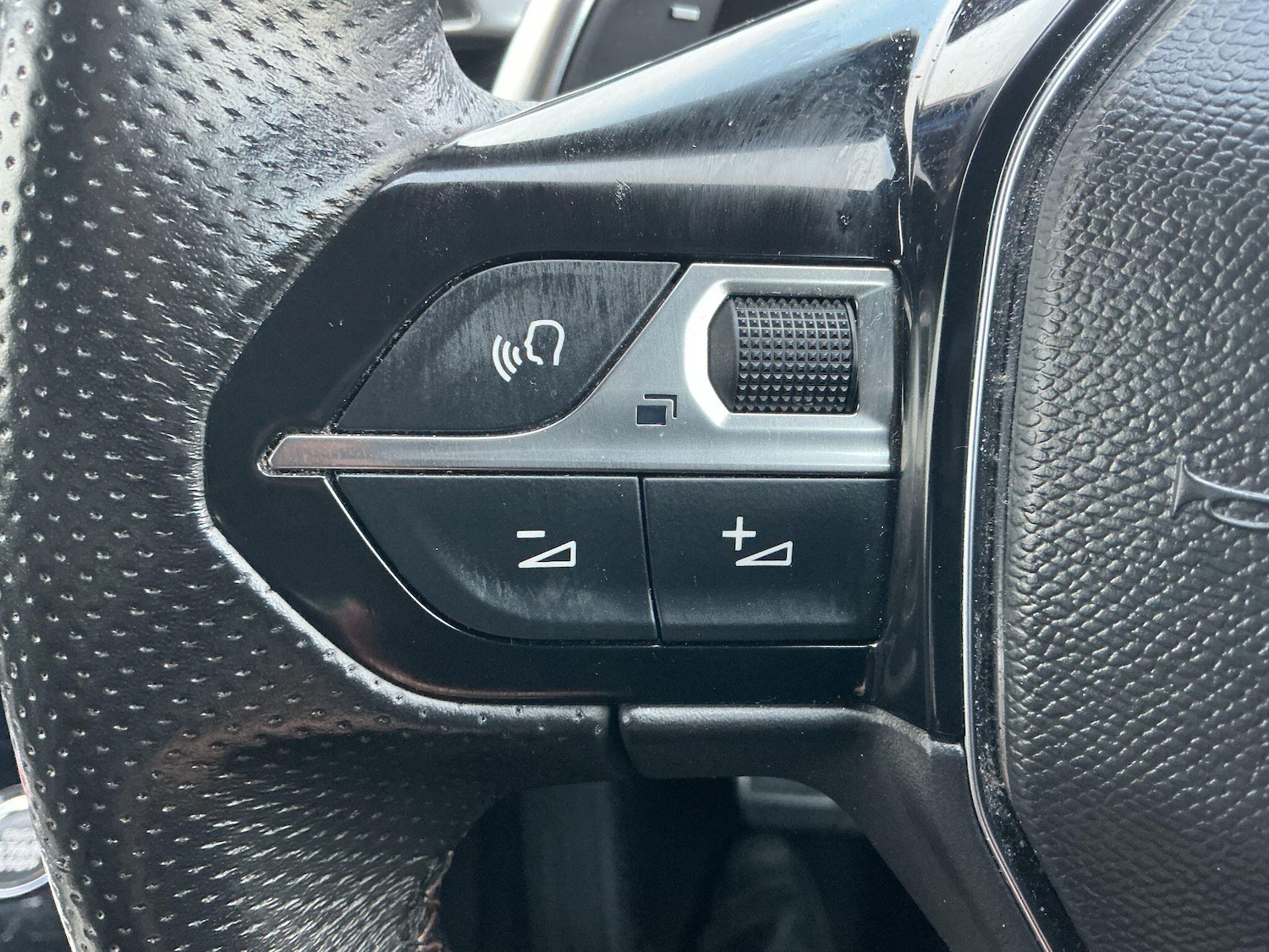 Used Peugeot 3008 2022 for sale - 77254523: Photo 21