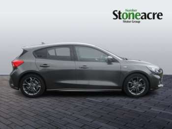 Used Ford Focus 2020 for sale - 75081732: Photo