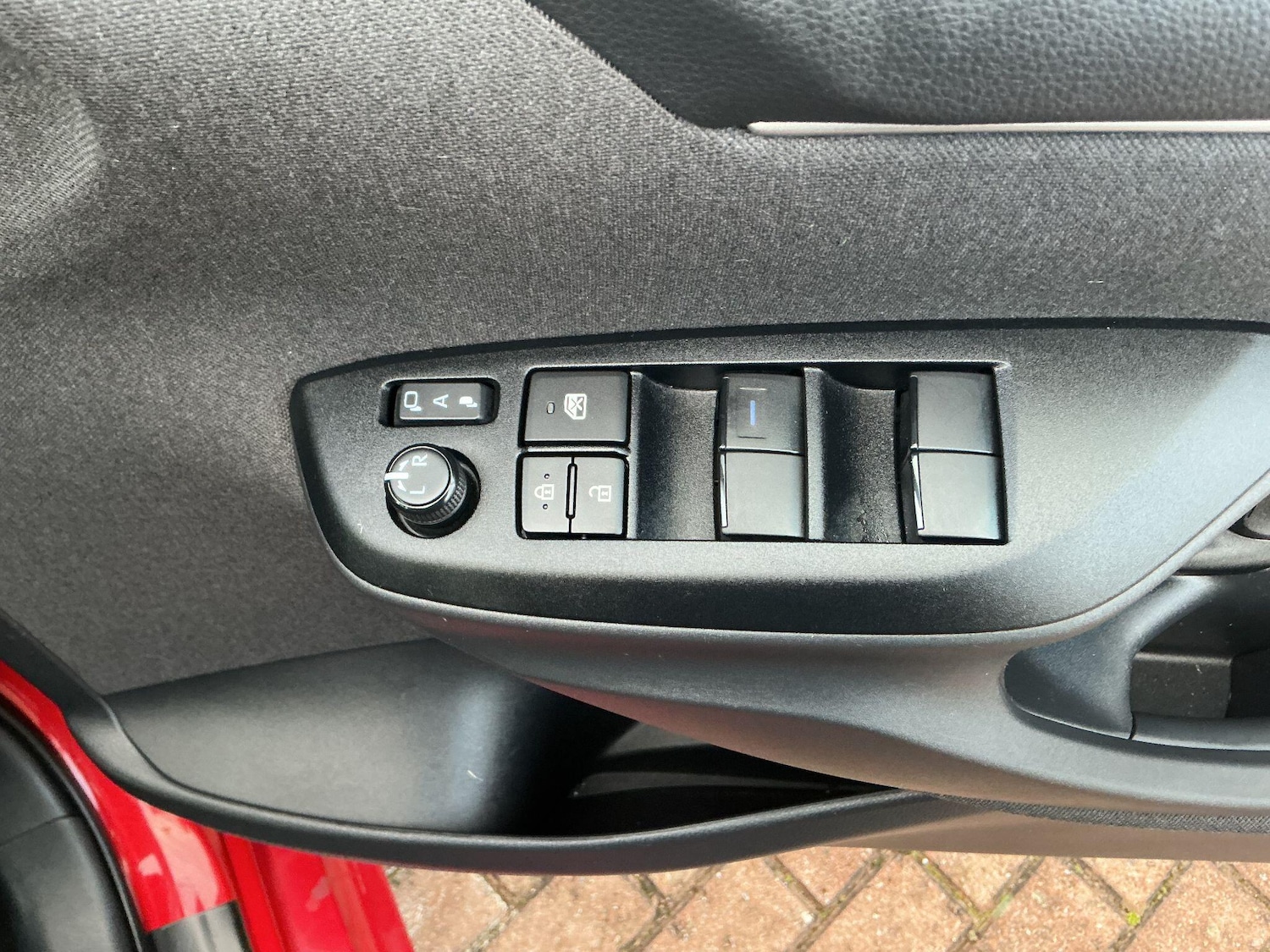 Used Mazda Mazda2 HYBRID 2023 for sale - 77253797: Photo 12