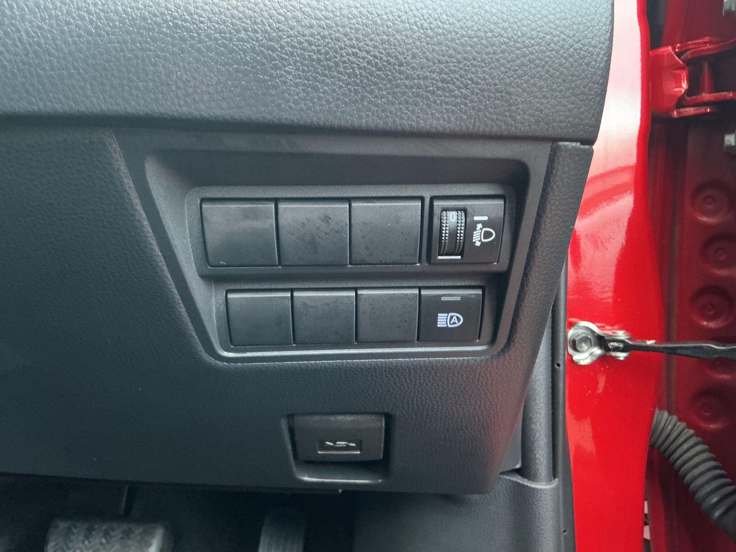 Used Mazda Mazda2 HYBRID 2023 for sale - 77253797: Photo 13