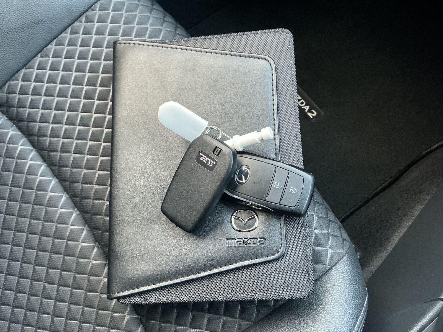 Used Mazda Mazda2 HYBRID 2023 for sale - 77253797: Photo 29