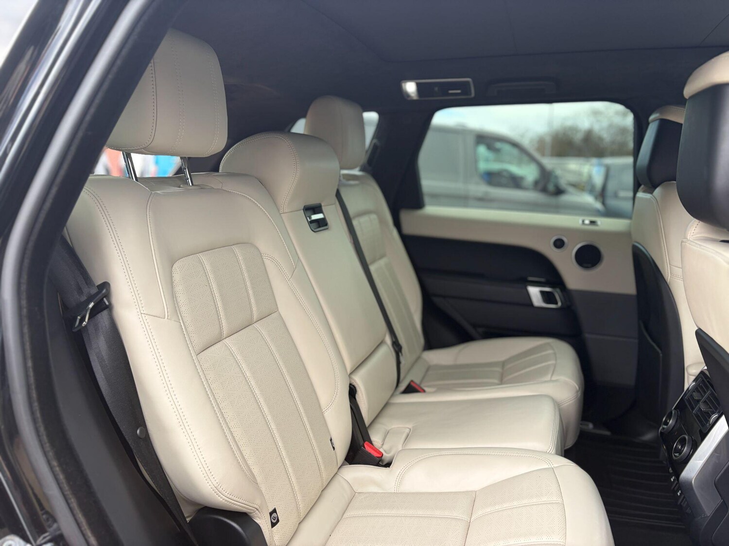 Used Land Rover Range Rover Sport 2018 for sale - 78086409: Photo 16