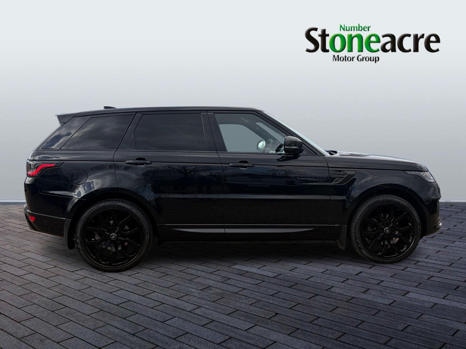 Used Land Rover Range Rover Sport 2018 for sale - 78086409: Photo 2