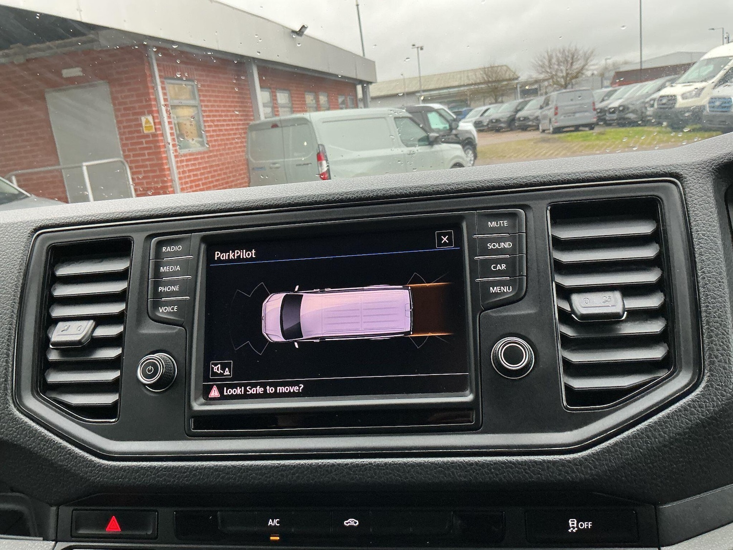 Used Volkswagen Crafter 2019 for sale - 77537235: Photo 18