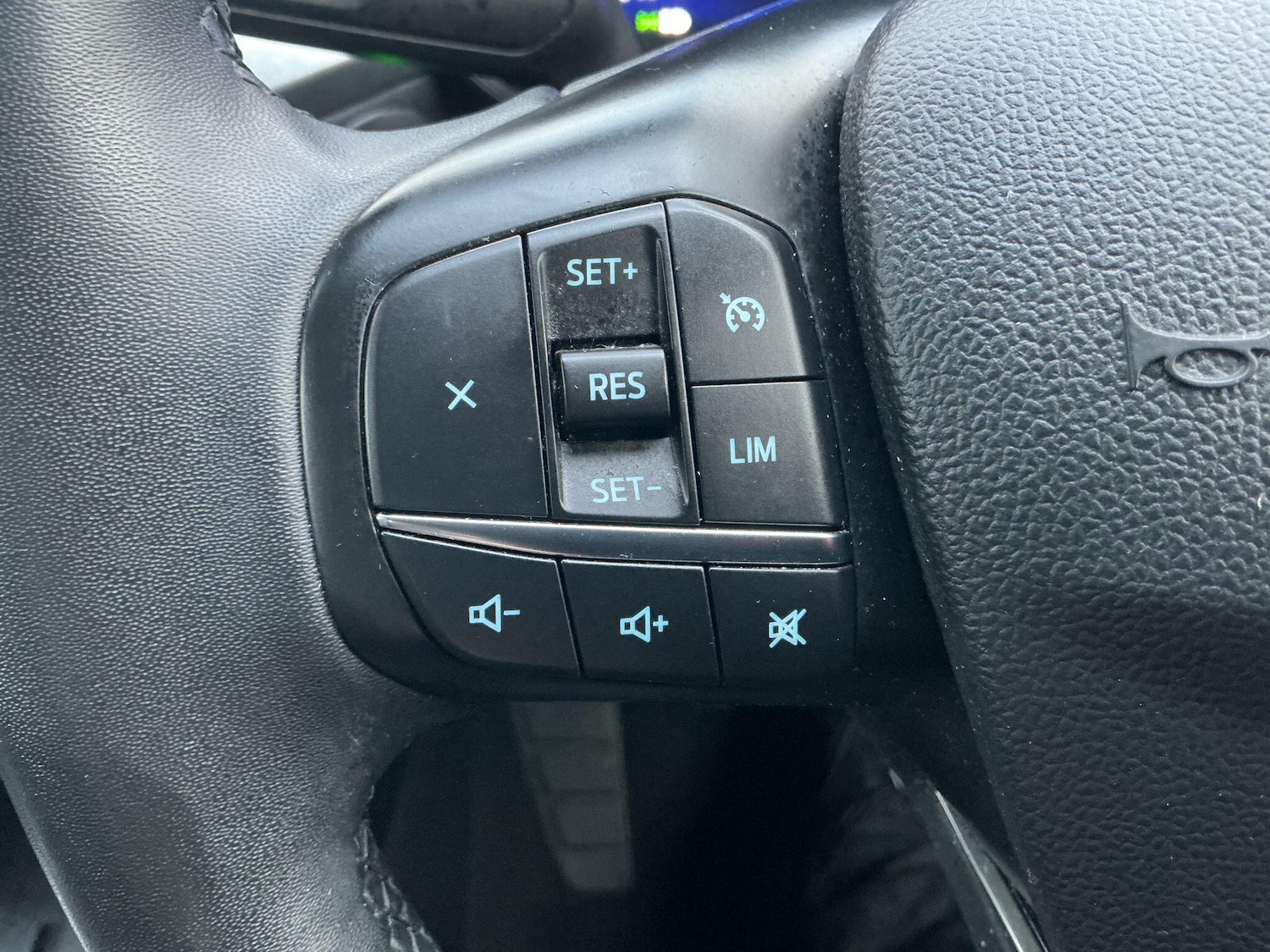 Used Ford Kuga 2022 for sale - 77376292: Photo 24